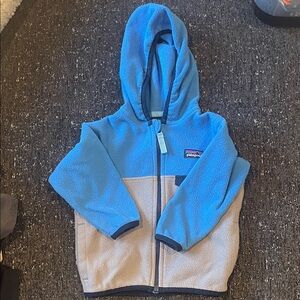 Patagonia Kids Light Blue and Gray Hoodie (6-12 month)